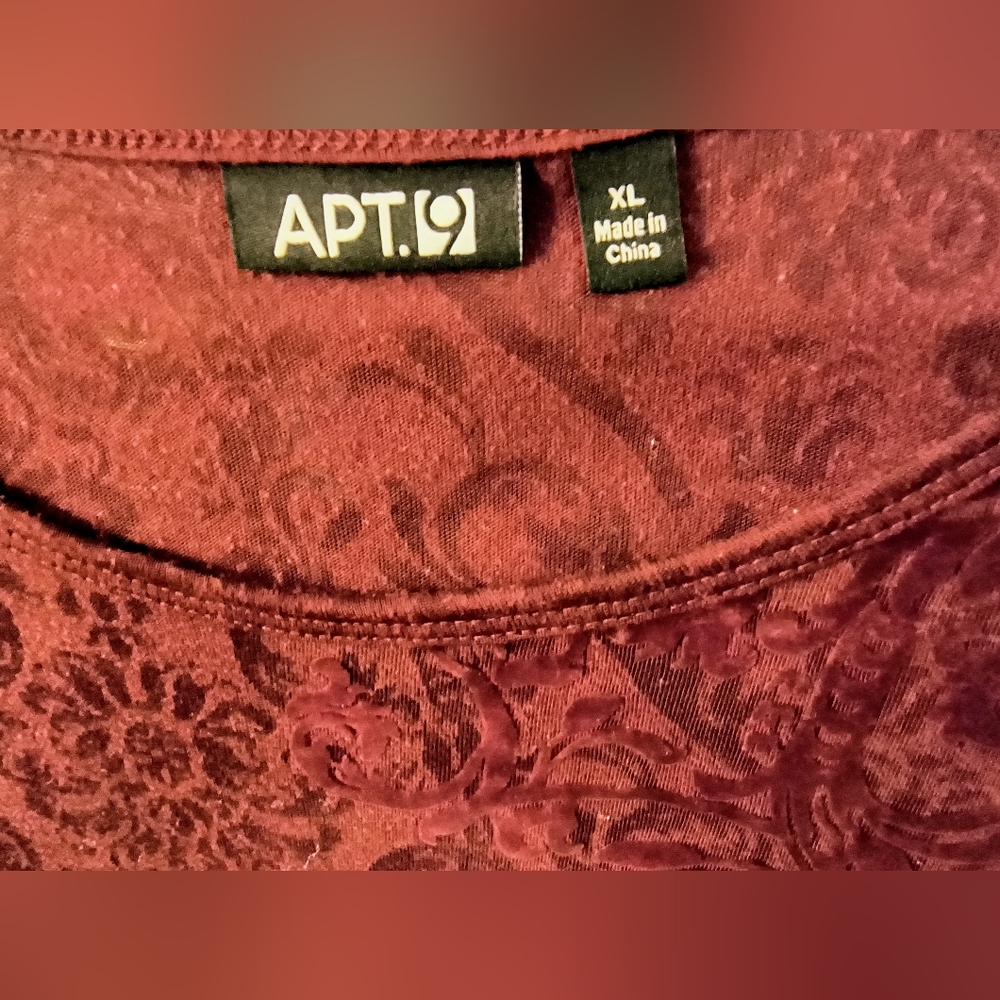 Vintage Top - Picture 3 of 7